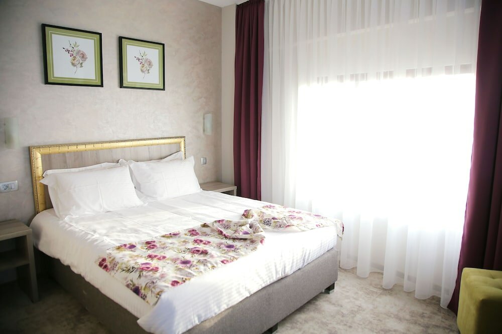 Фото Prestige Boutique Hotel Craiova