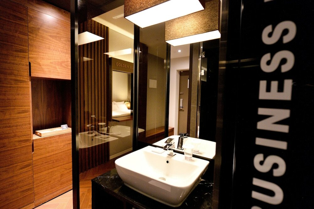 Фото Golden Business Hotel