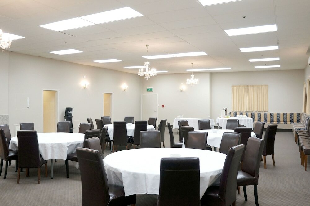 Фото The Victoria Hotel Dunedin