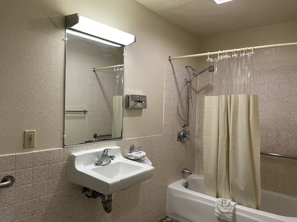 Фото Palms Inn & Suites