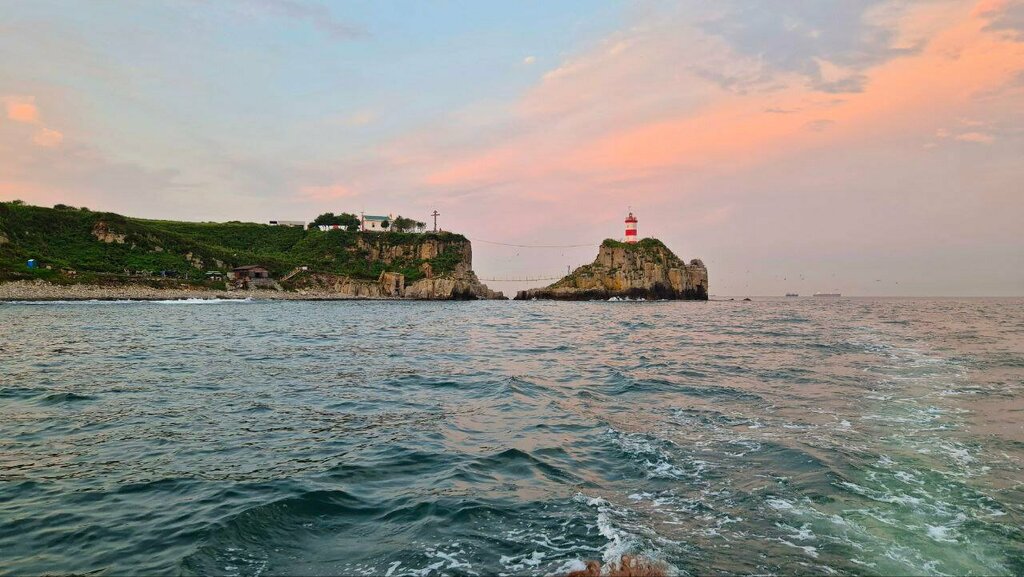 Boat tours Dva capitana Vl, Vladivostok, photo