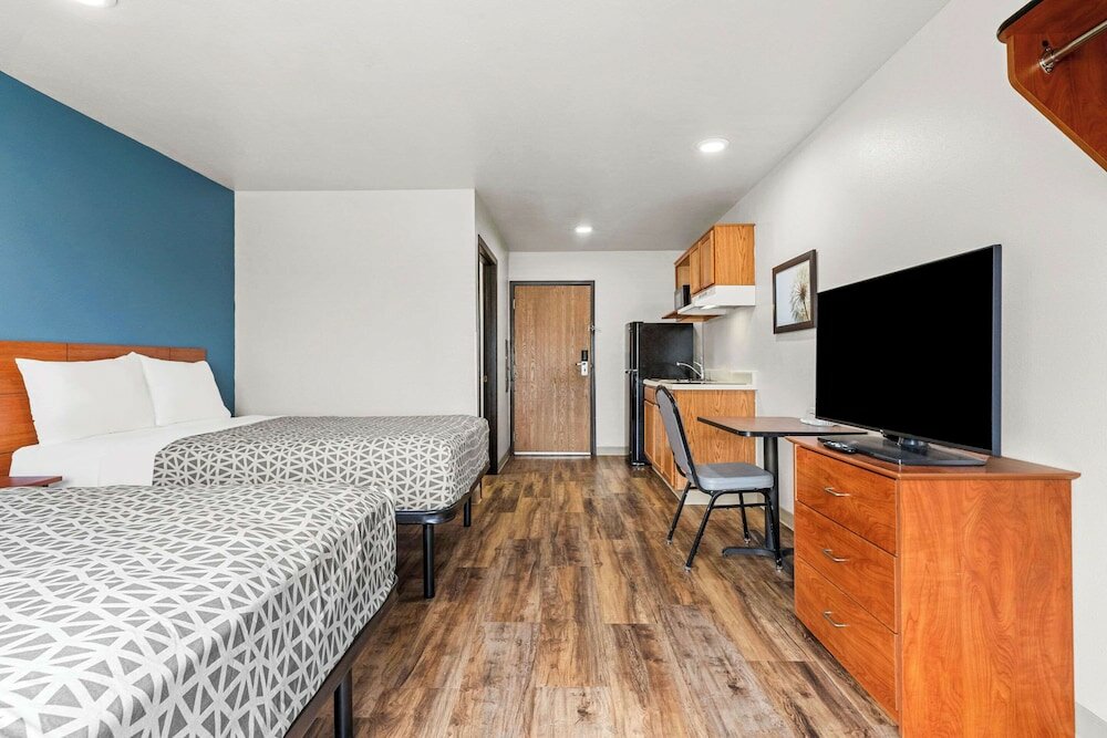 Фото WoodSpring Suites Tulsa