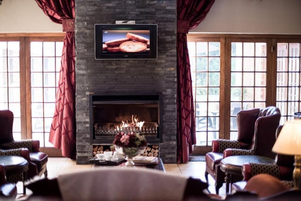 Фото Alveston Manor