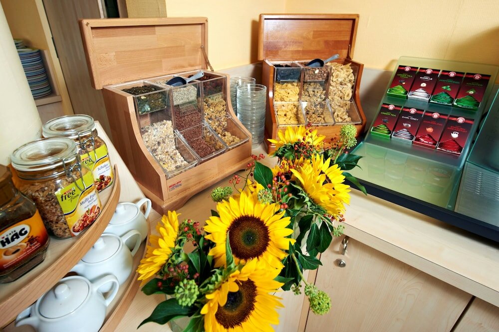 Фото Hotel Kolpinghaus Wien Zentral