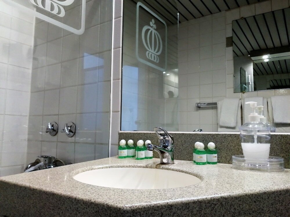 Фото Hotel Königshof The Arthouse