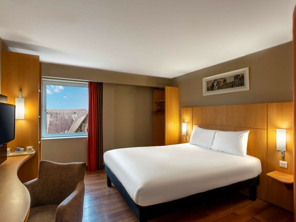 Фото Ibis Belfast Queens Quarter