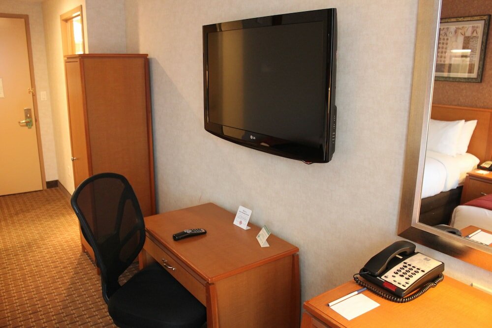 Фото Bellerose Inn