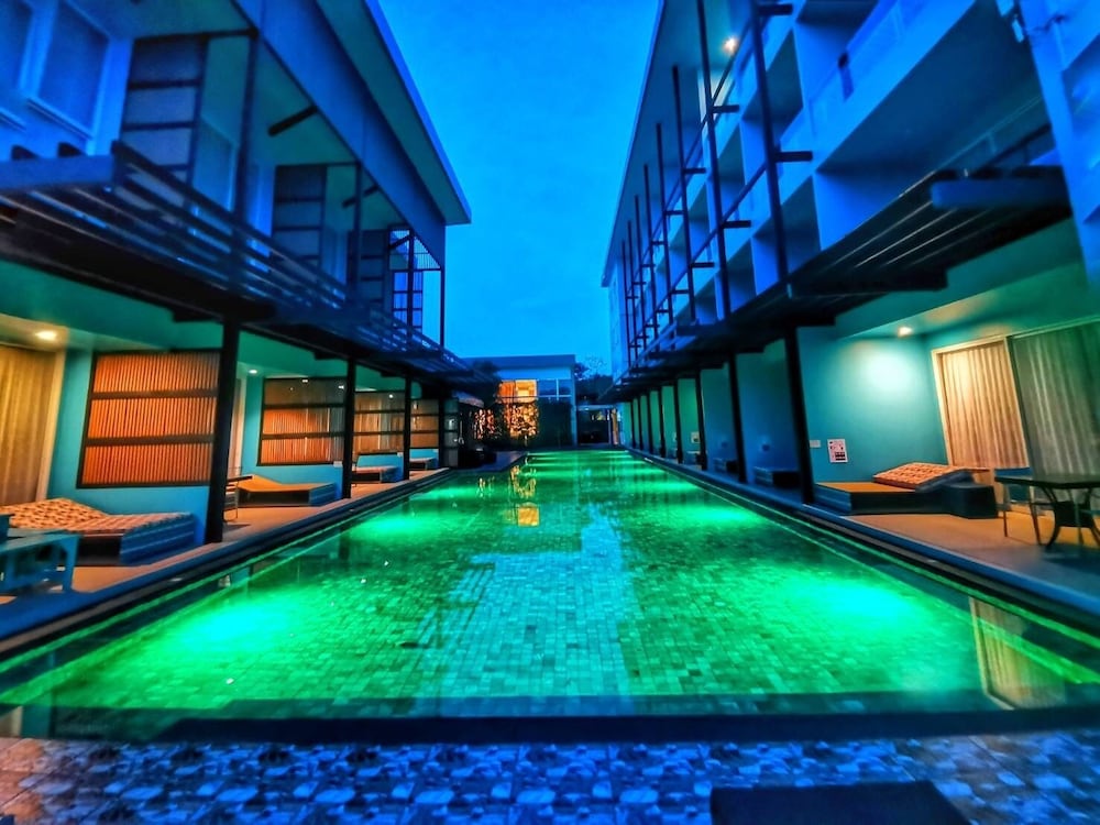 Фото Sikhara Plago Resort