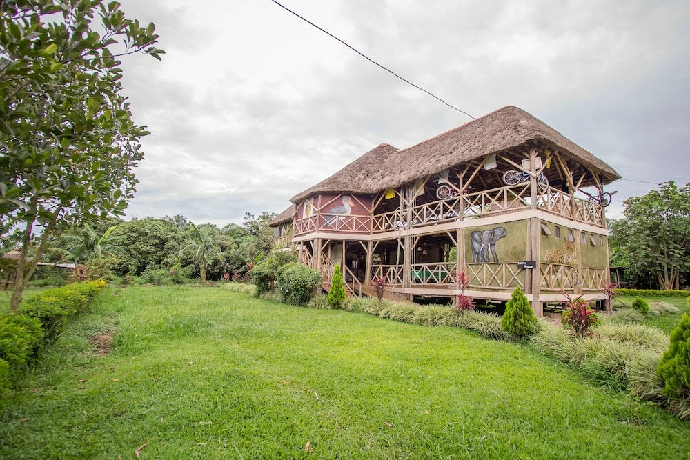 Фото Roots Retreat and Camping Resort