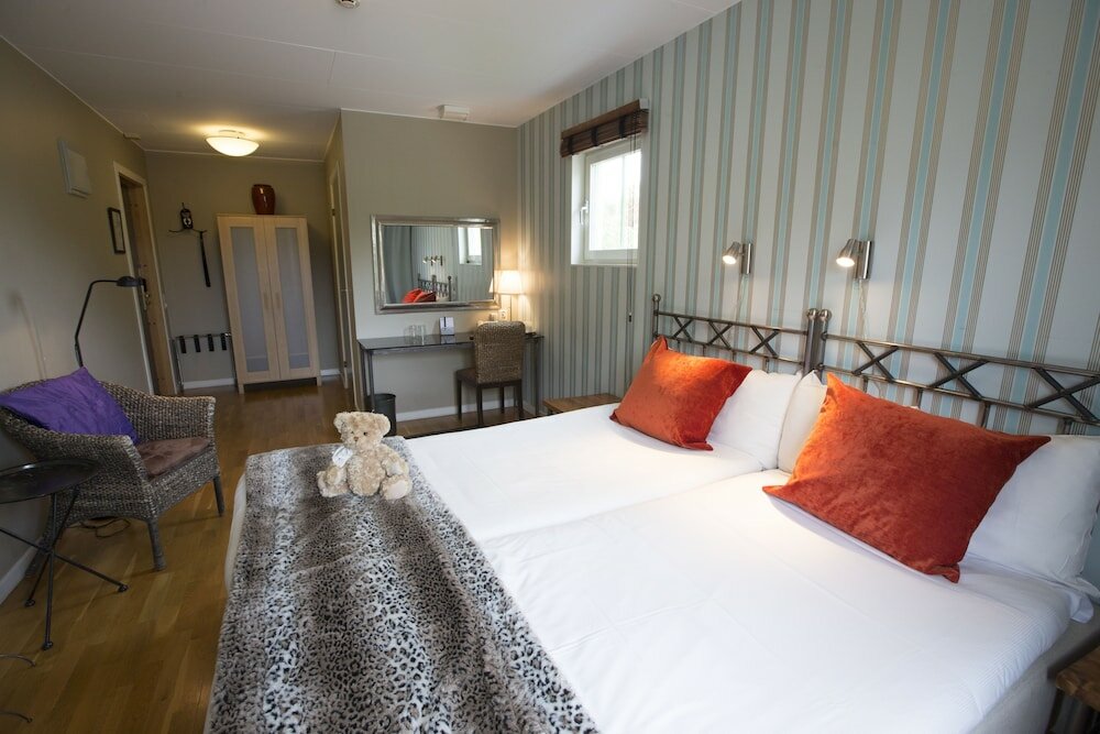 Фото Maude's Hotel Enskede Stockholm