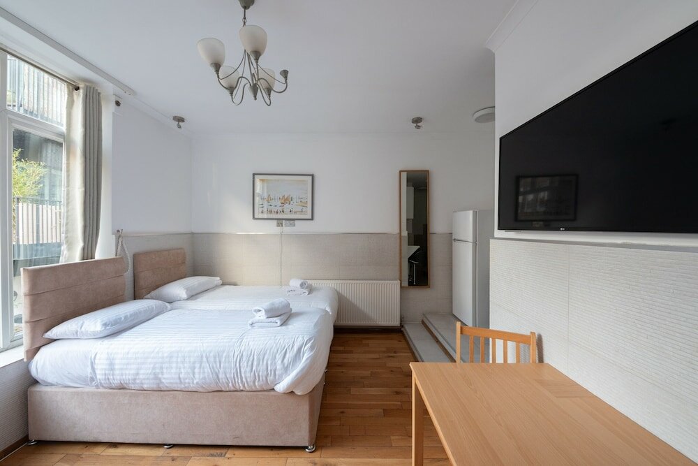 Фото Argyle Apart Hotel