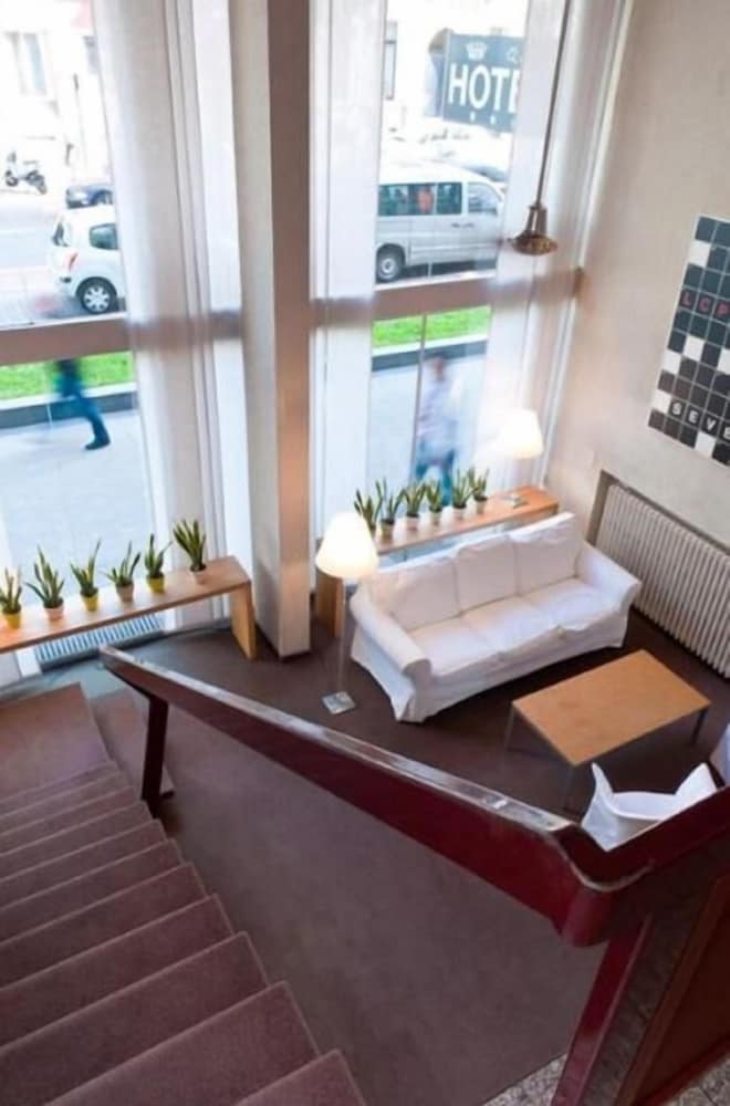 Фото Queen Anne Hotel