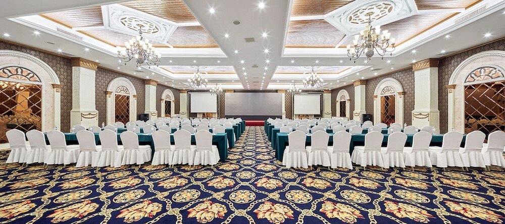 Фото Grand Regency Hotel Qingdao