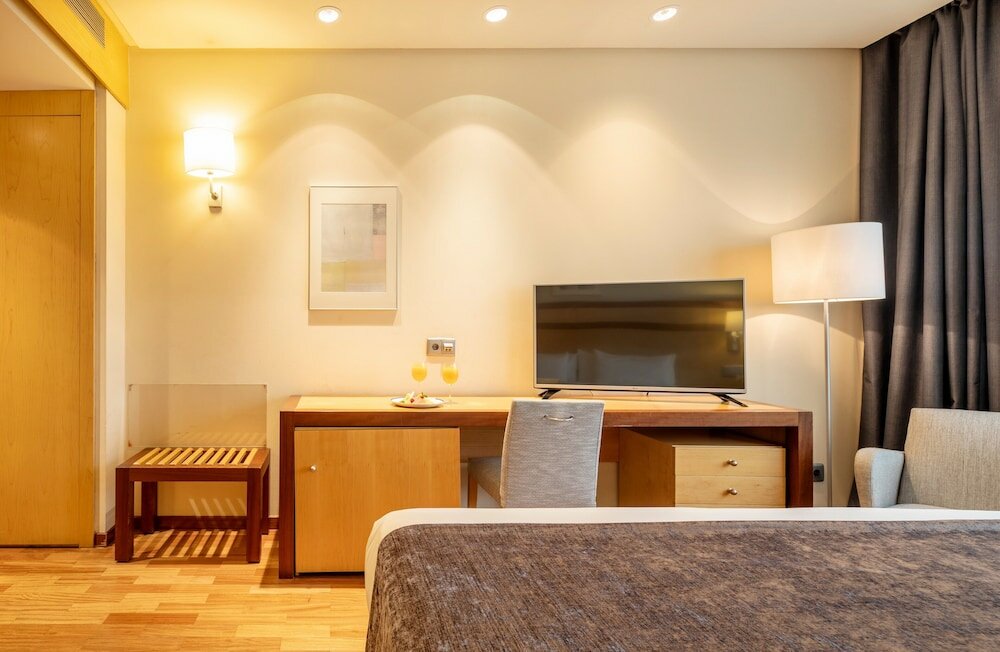 Фото Hotel Ilunion Pio XII