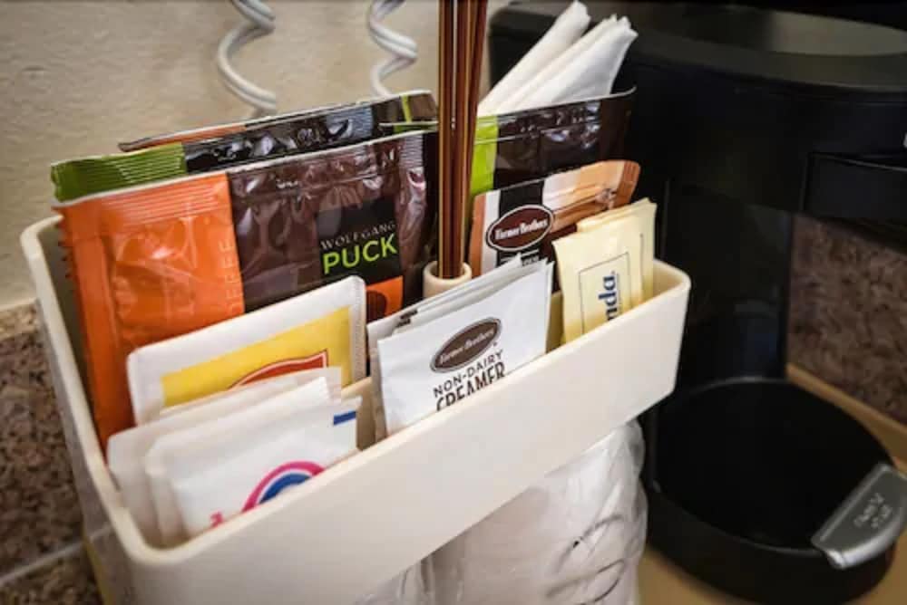 Фото Arbor Inn Monterey