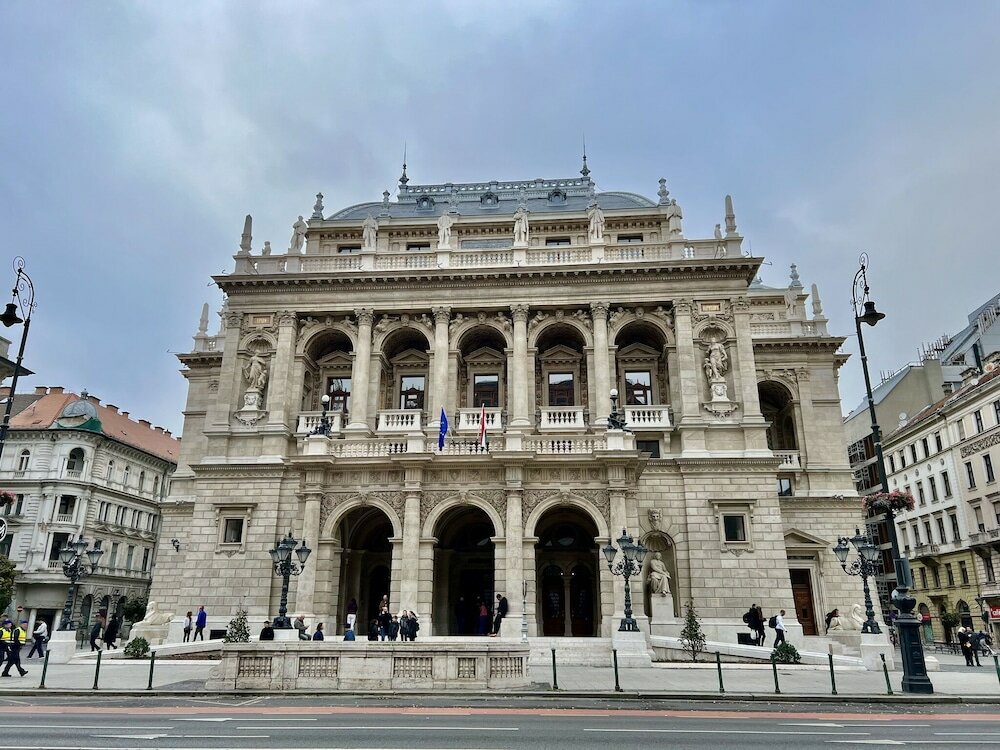 Фото Holiday Beach Budapest Wellness Hotel with Sauna Park