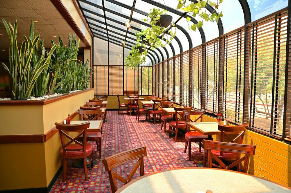 Hotel Mcm Eleganté Hotel & Suites, Lubbock, photo