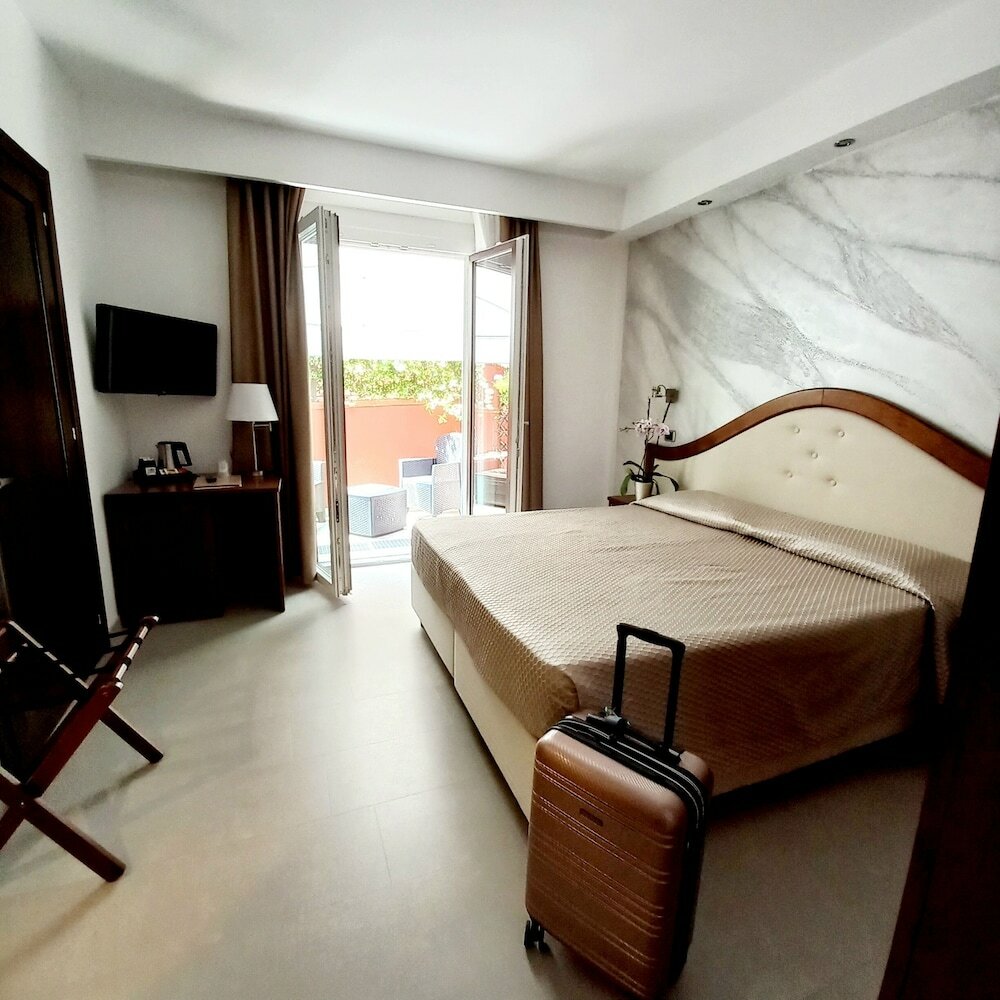 Фото Nicoletta Hotel