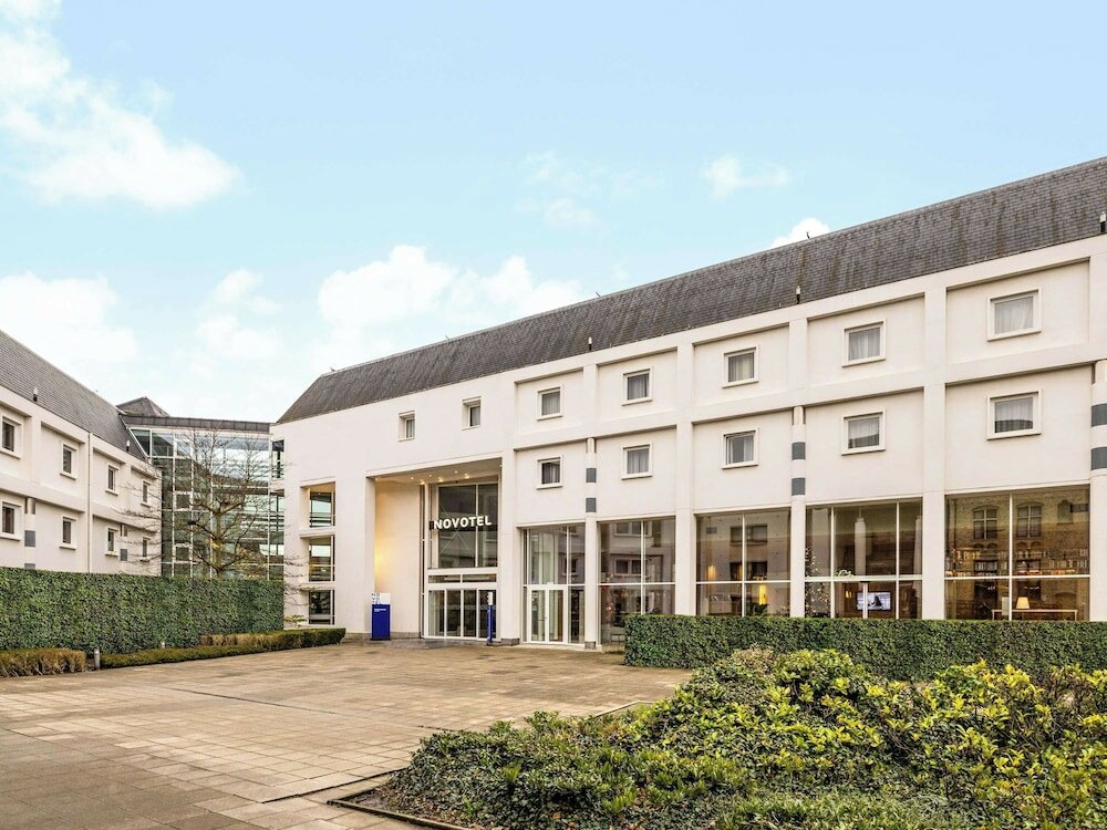 Фото Novotel Brugge Centrum
