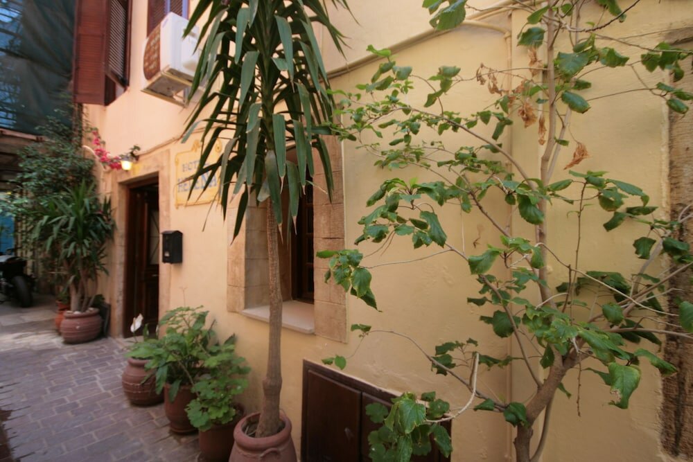 Фото Helena Hotel