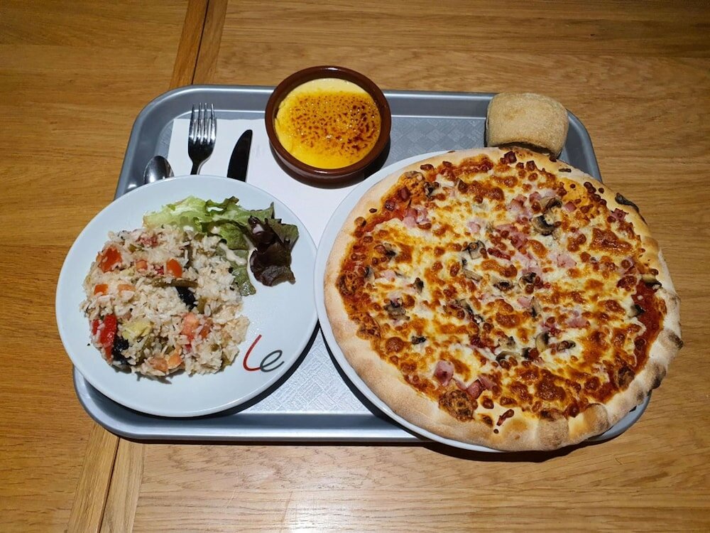 Фото Campanile Chartres