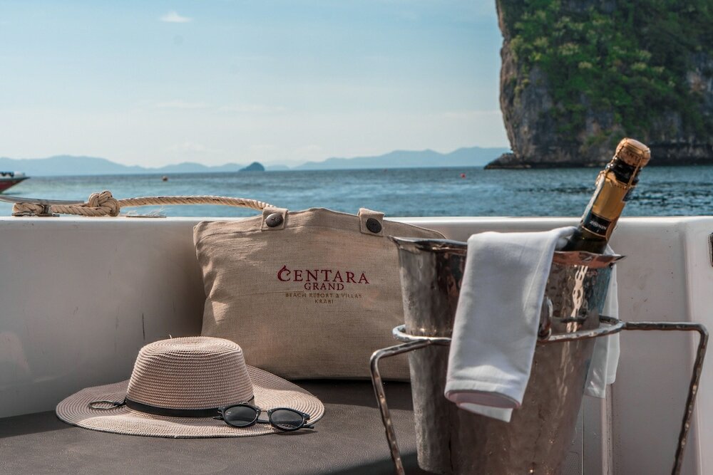 Фото Centara Grand Beach