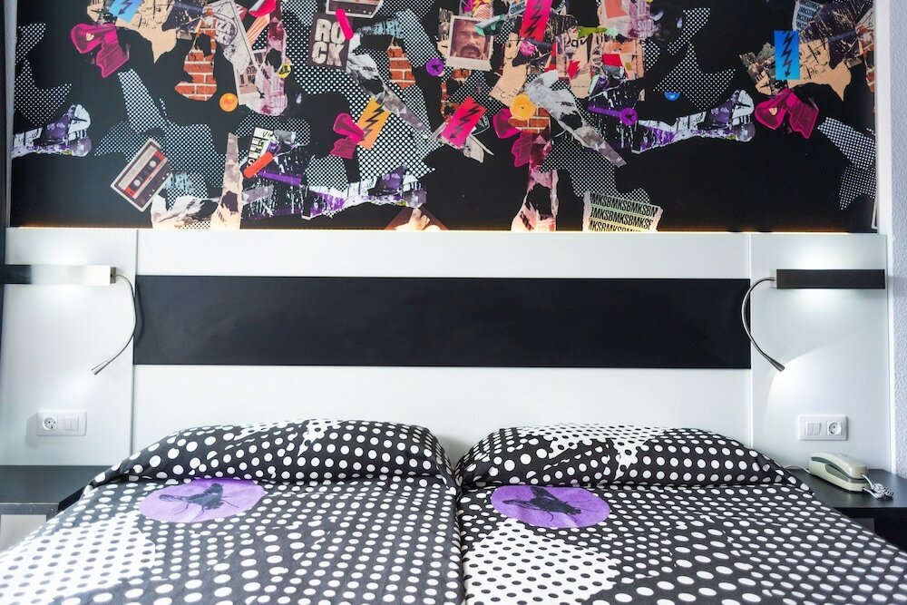 Фото Ibiza Rocks Hotel