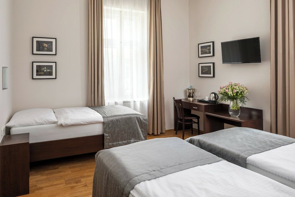 Фото Trevi Hotel