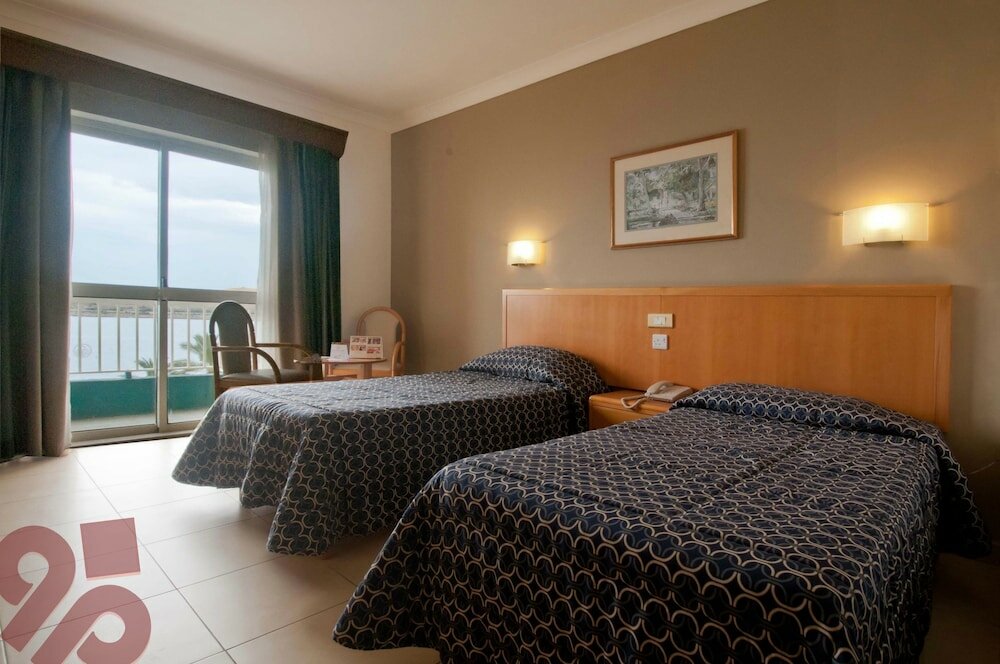 Фото Qawra Palace Resort & SPA