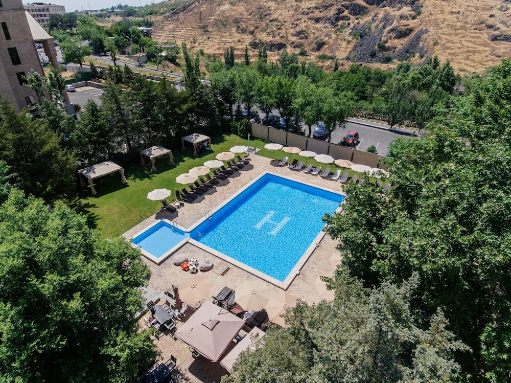 Фото President Hotel by Hrazdan Hotel Cjsc