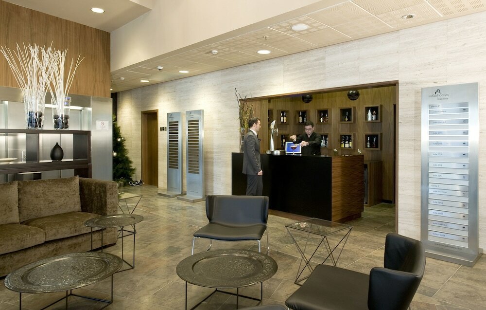 Фото Hotel Badalona Tower