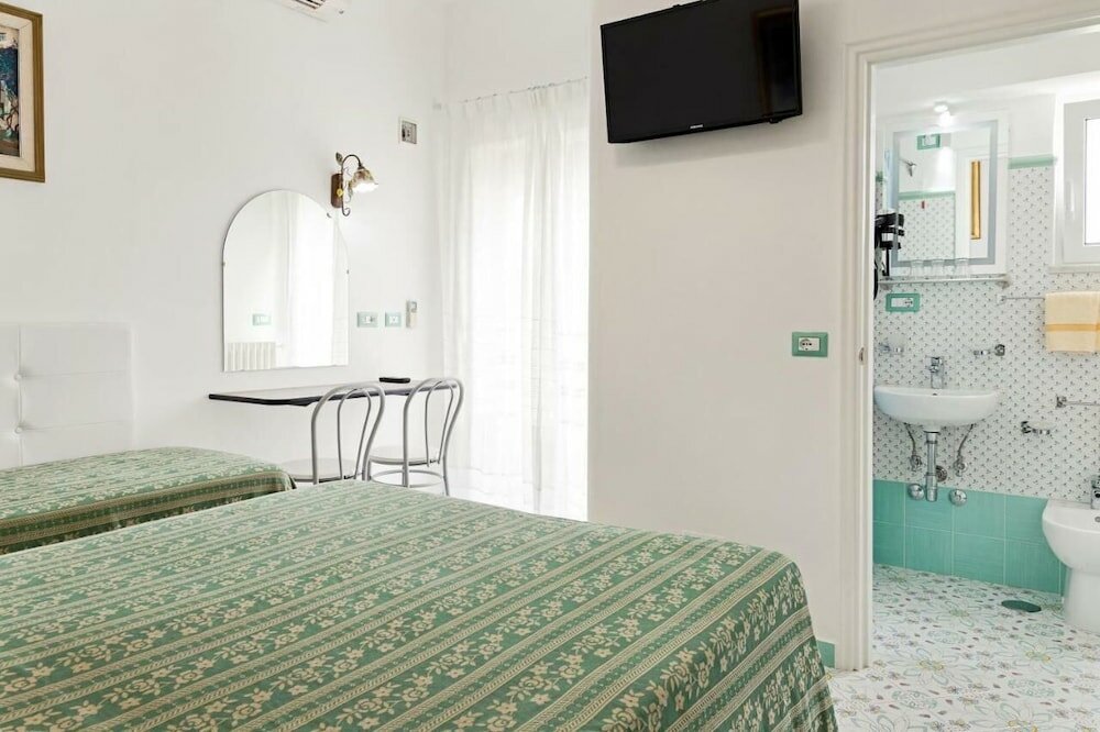 Фото Hotel Carmencita