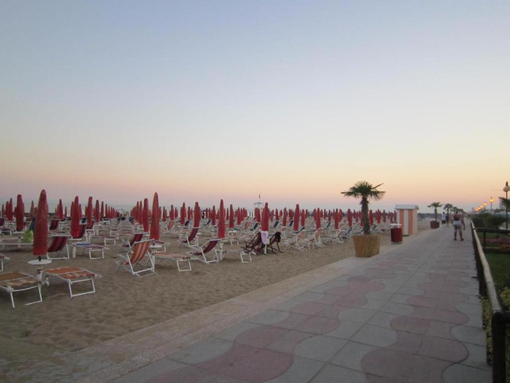 Фото Hotel Tokio