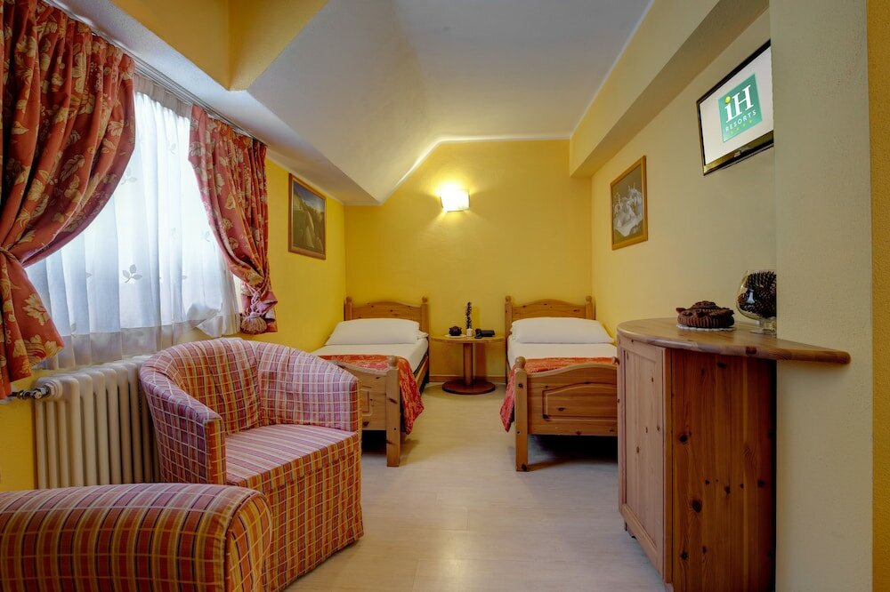 Фото iH Hotels Courmayeur Mont Blanc Resort