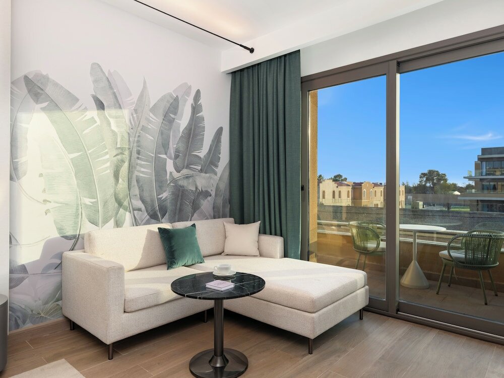 Фото Rixos Obhur Jeddah Resort & Villas