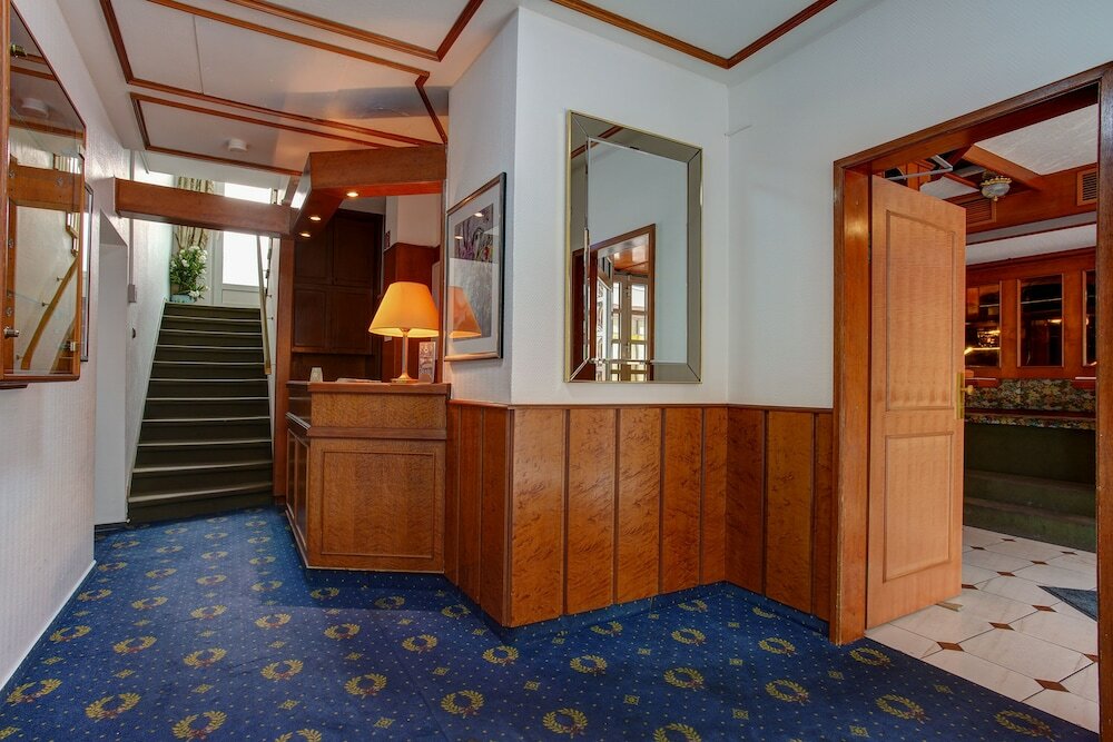 Фото Hotel Arde Köln