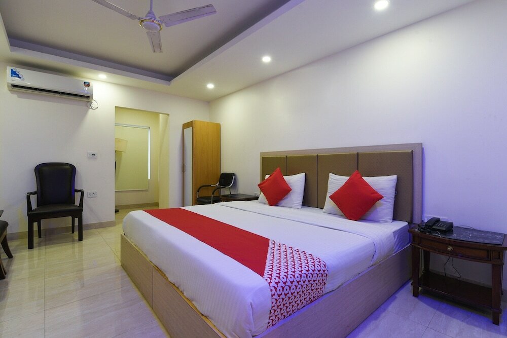 Фото Oyo 16970 Hotel Mahal