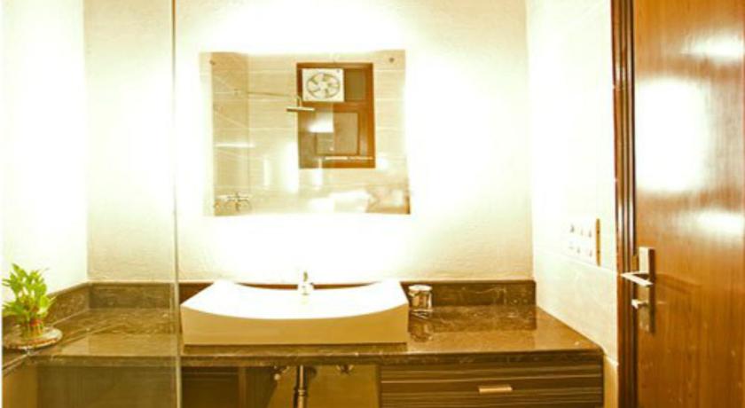 Фото Evergreen Suites