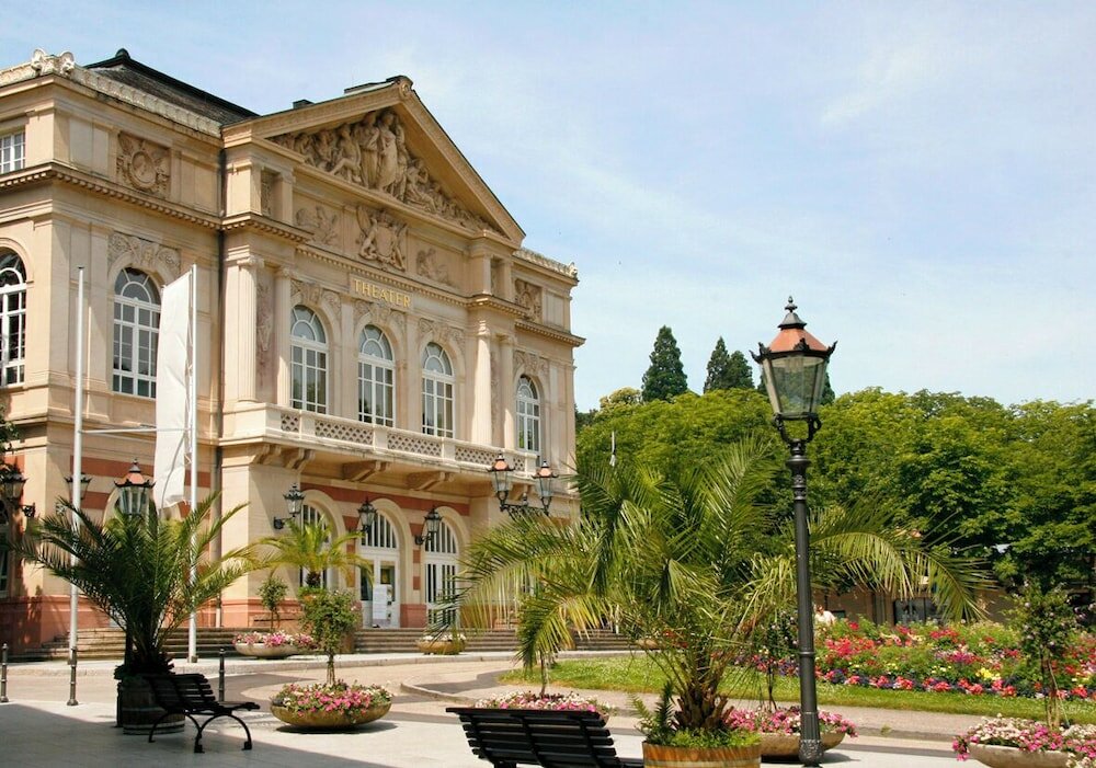 Фото отеля 3