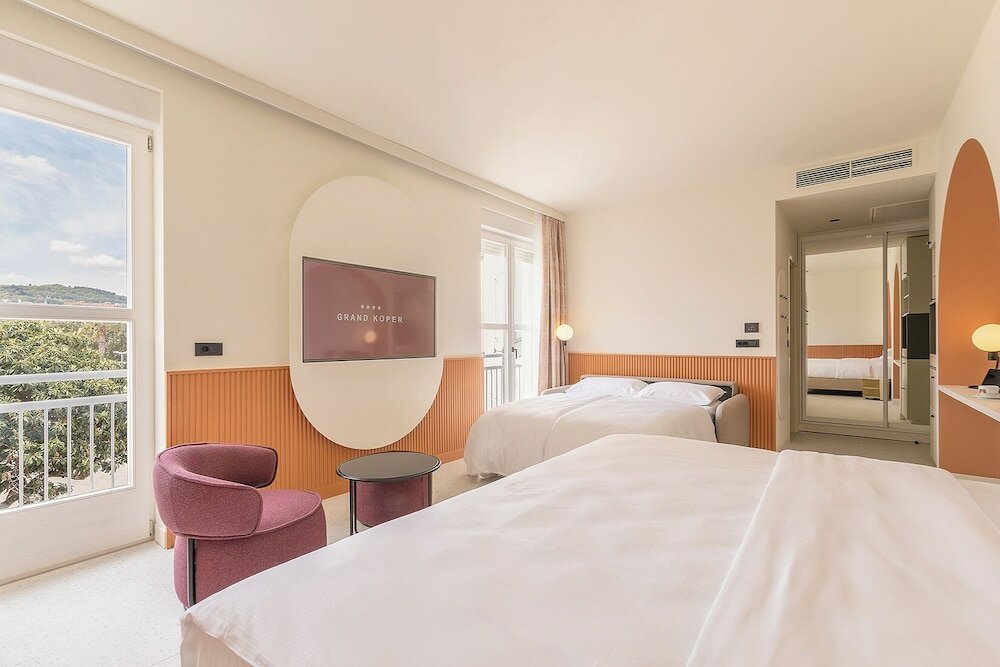 Фото Hotel Koper