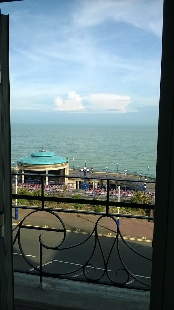 Фото Cavendish Hotel