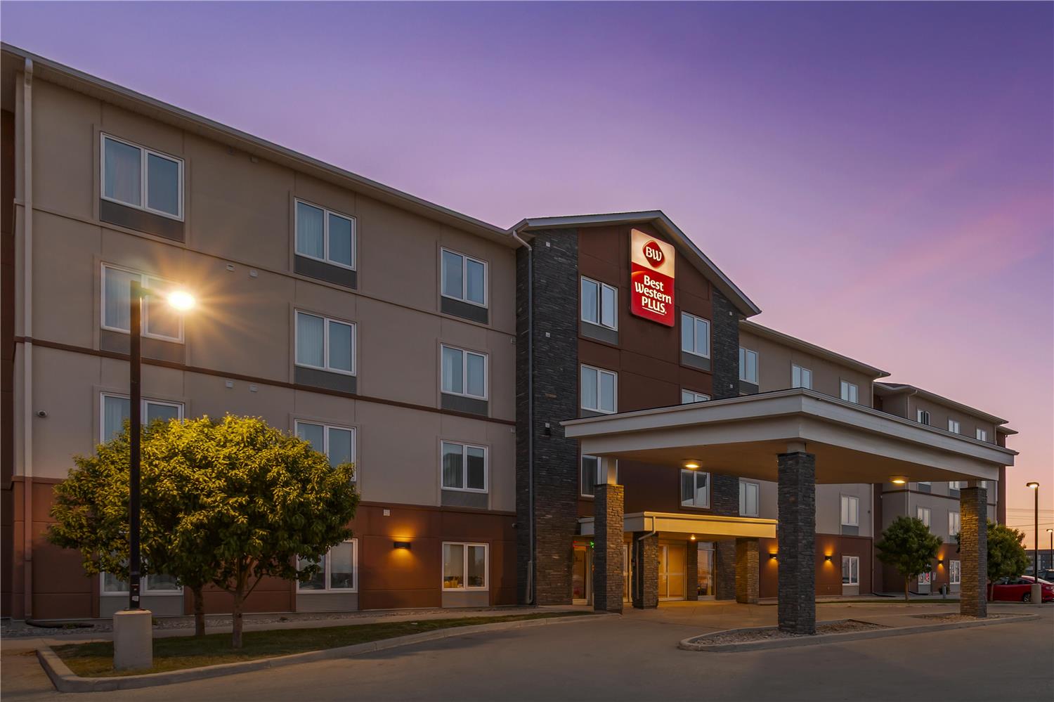 Фото Best Western Plus Winnipeg West