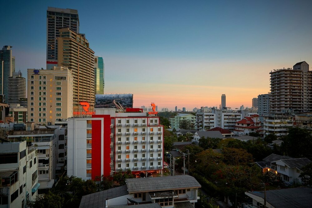 Hotel Red Planet Bangkok Asoke, Bangkok, photo