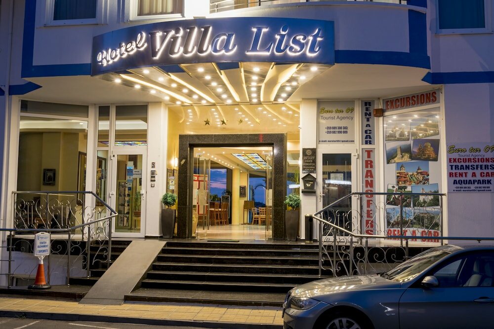 Фото отеля 2