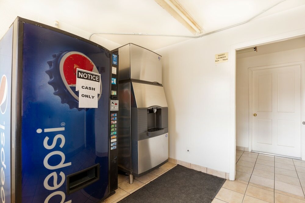 Фото Knights Inn Cedar City