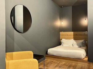 Хостел Avenue Hostel & Suites