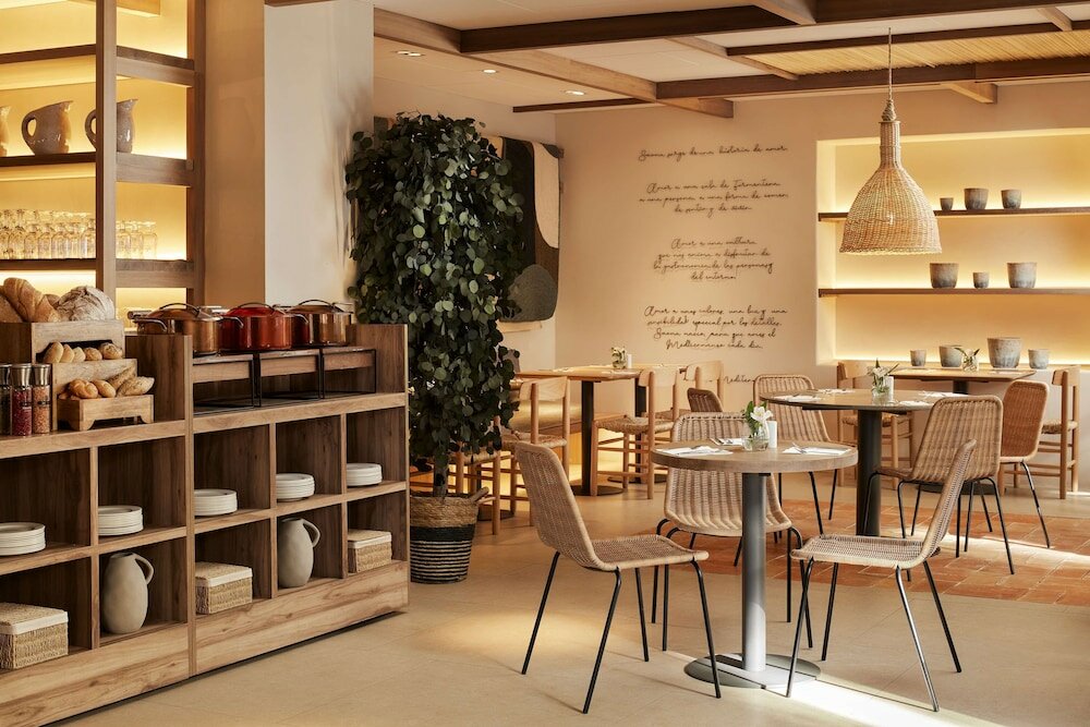 Фото Nh Madrid Zurbano