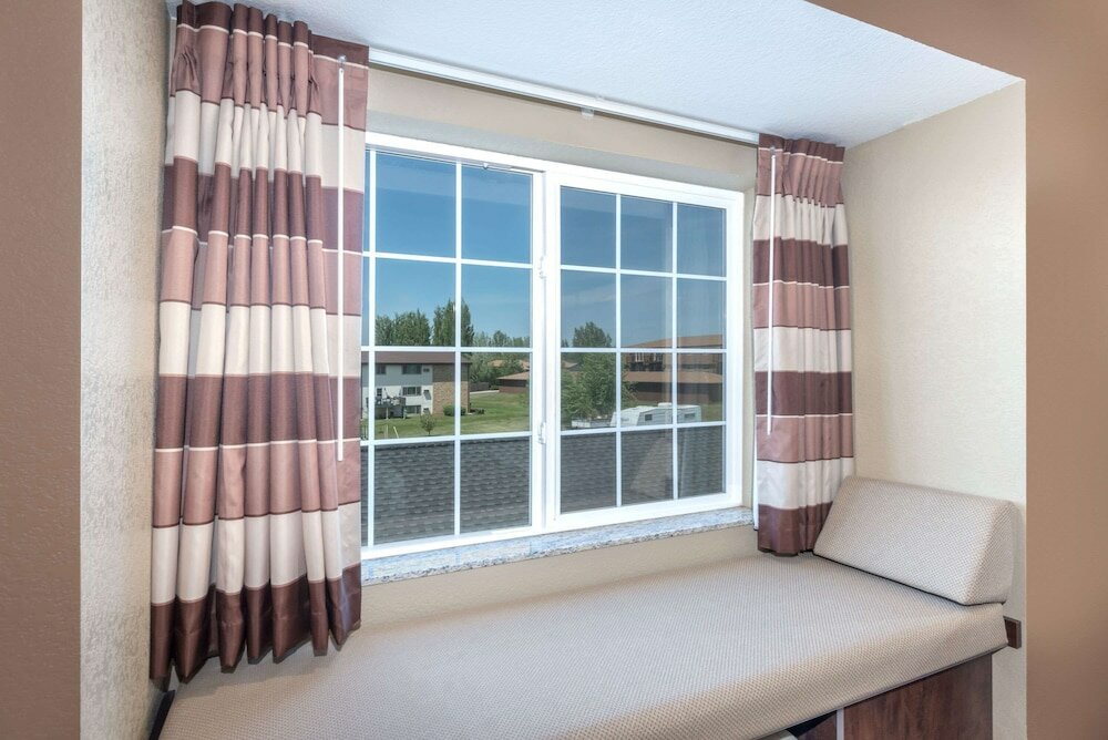 Фото Microtel Inn & Suites by Wyndham Dickinson