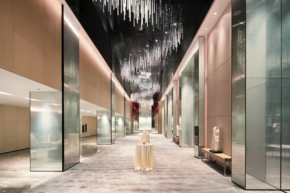 Фото Renaissance Shenzhen Bay Hotel