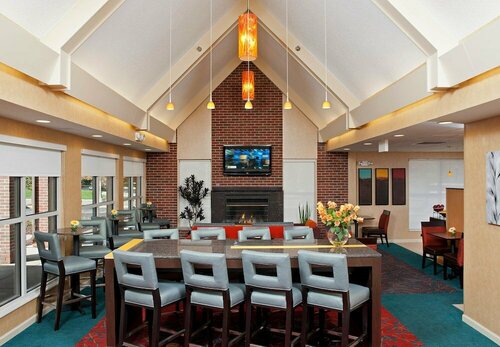 Гостиница Residence Inn Lansing West в Лансинге